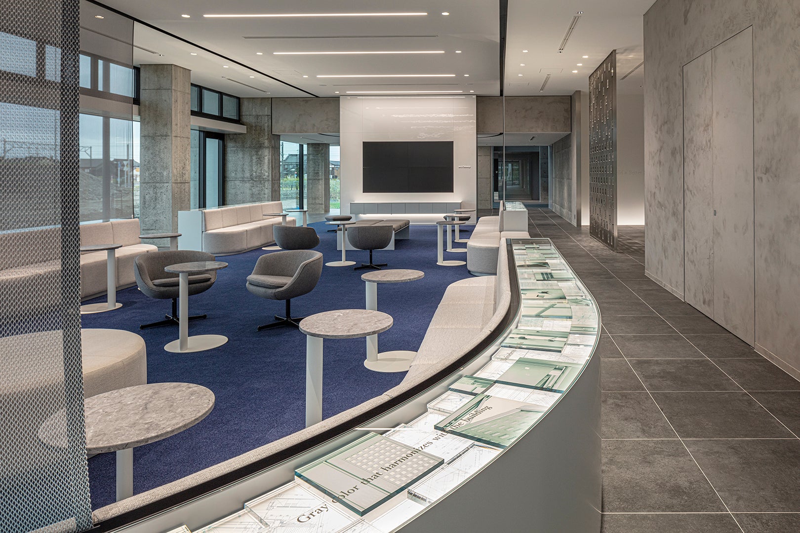 YKK AP30大厦哲学大厅“ENZA”